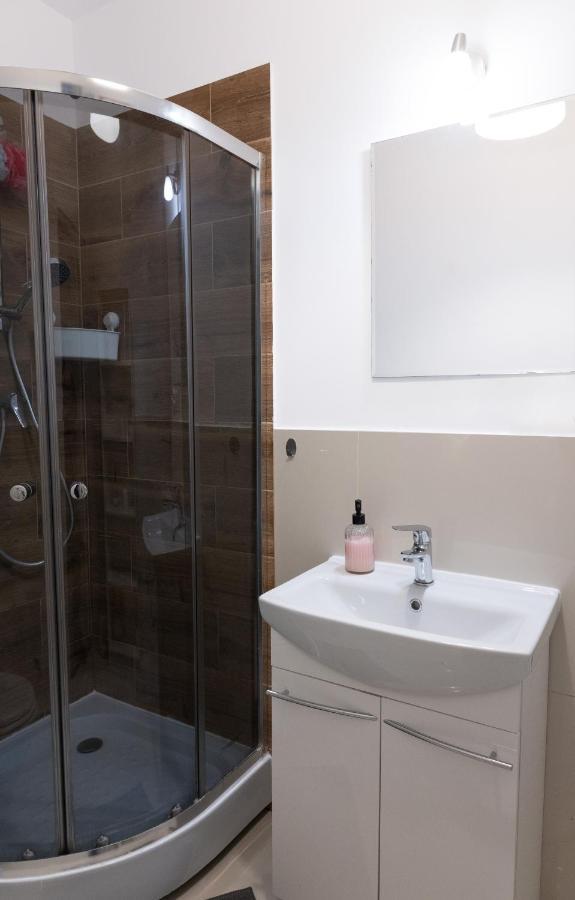 Clicktheflat Aleje Niepodleglosci Center Apart Rooms Varsovia Exterior foto