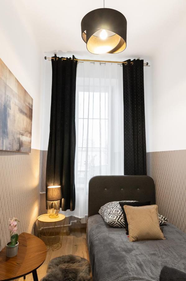 Clicktheflat Aleje Niepodleglosci Center Apart Rooms Varsovia Exterior foto