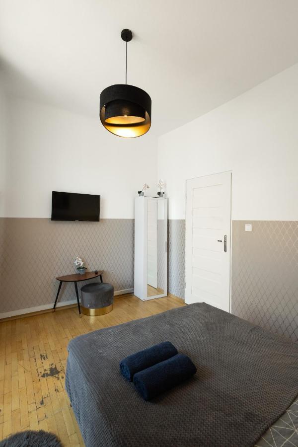 Clicktheflat Aleje Niepodleglosci Center Apart Rooms Varsovia Exterior foto